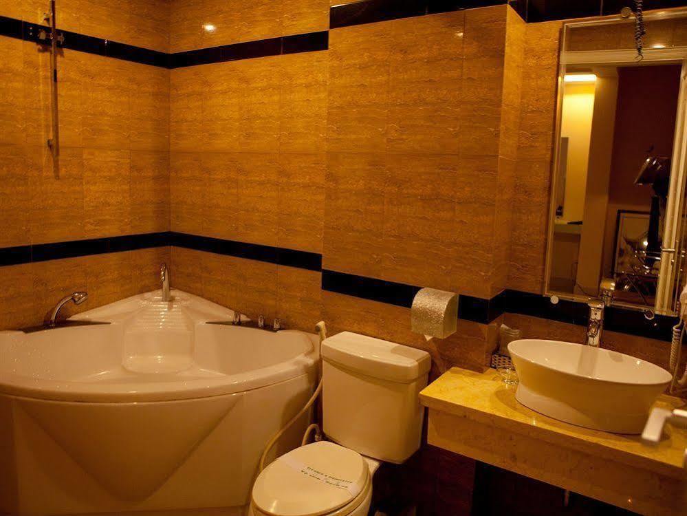 King Star Hotel Ho Chi Minh City Exterior photo